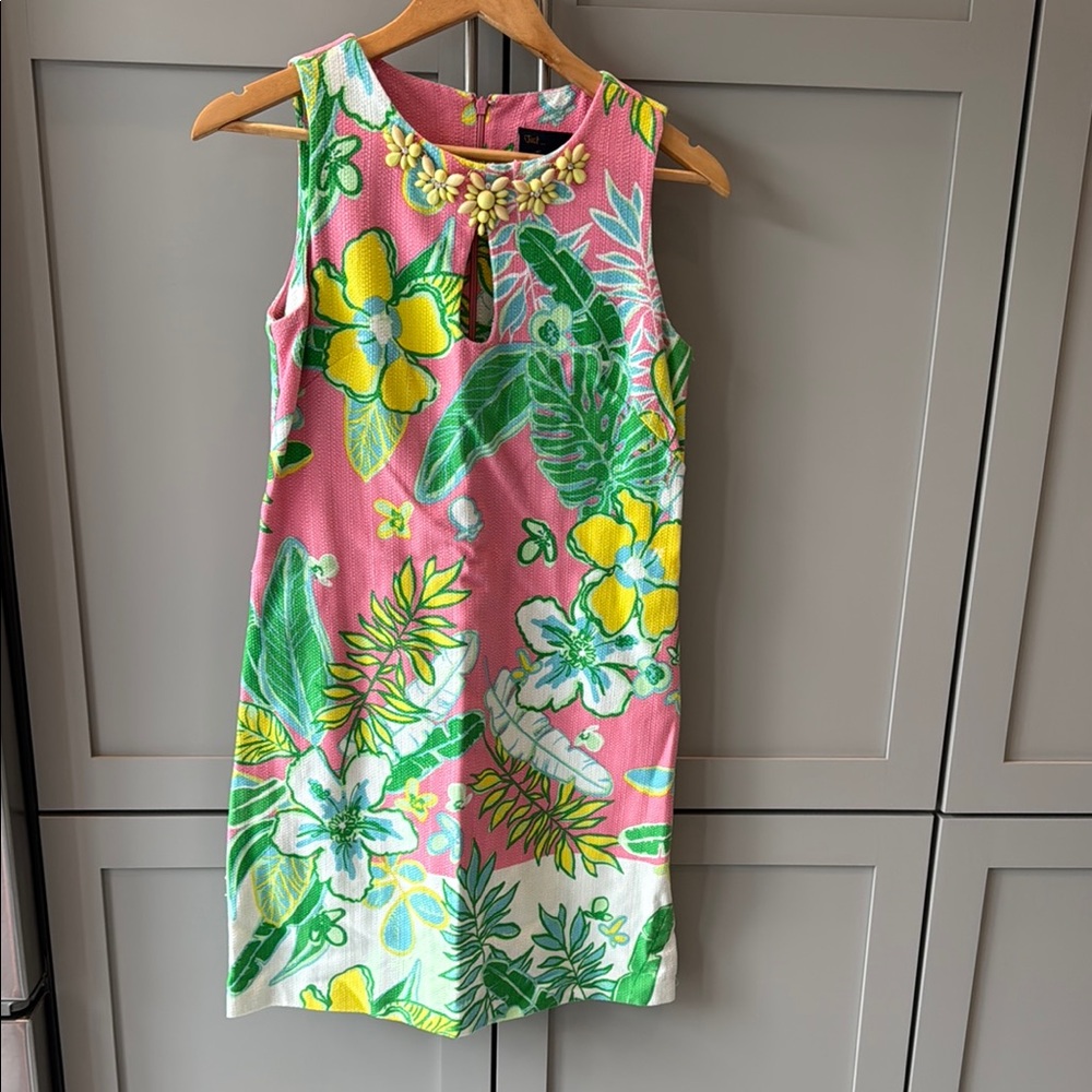 Floral Sleeveless Dress with Necklace Detail